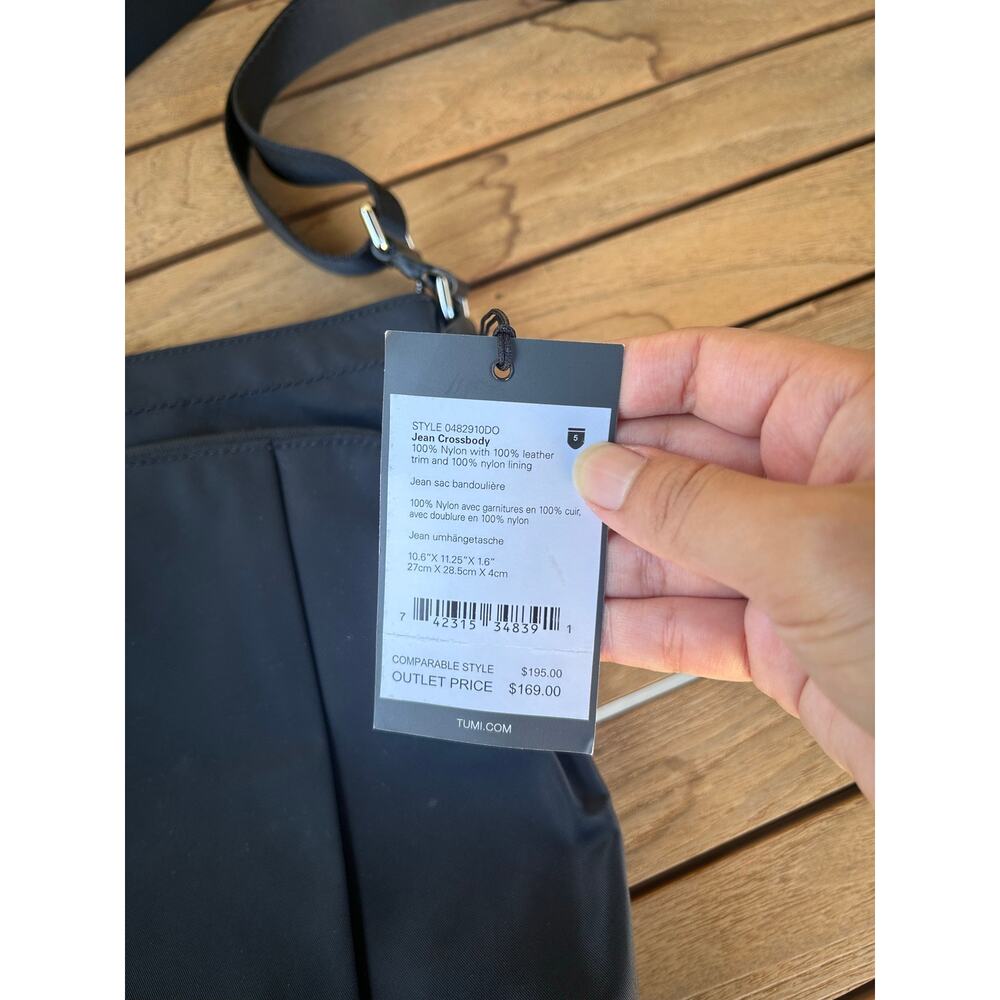 NWT Tumi Jean nylon Crossbody bag - Picture 3 of 8